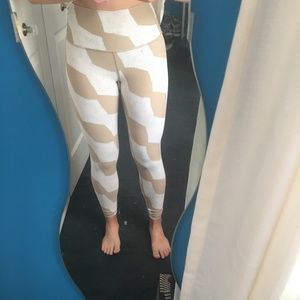Aerie Move Leggings